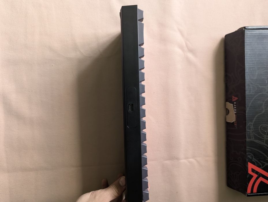 Механічна клавіатура ajazz ak680