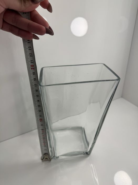 Jarra de vidro baixa