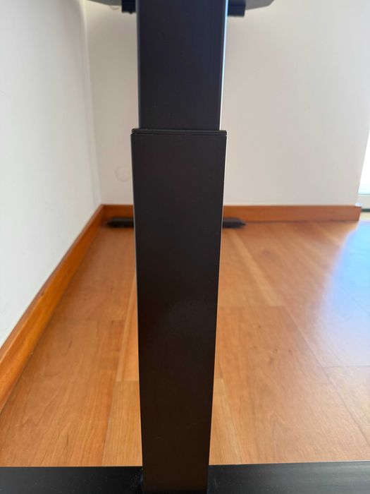 Secretária para Computador 120 × 60 cm – Excelente Estado