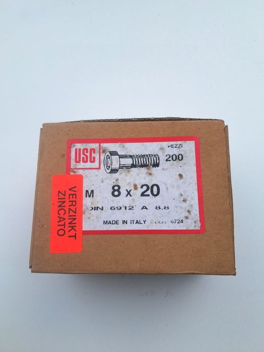 Sruby M8x20 -200sztuk