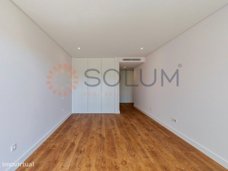 T3 com 3 suites - Montijo