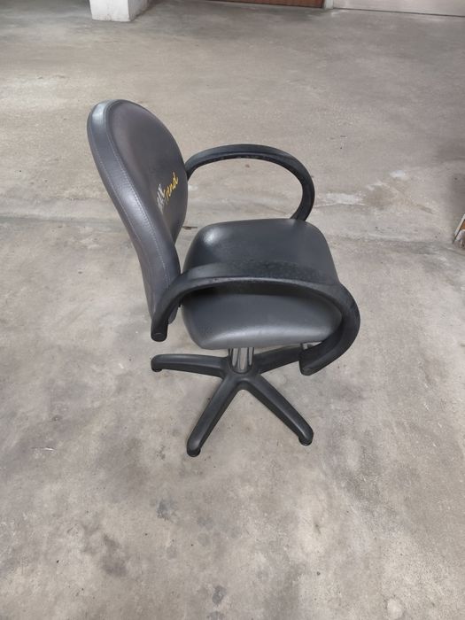 3 Cadeiras para desocupar