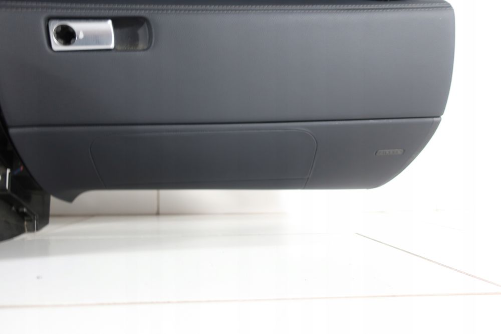 konsola mercedes amg gt c190 szara/czerwona nić