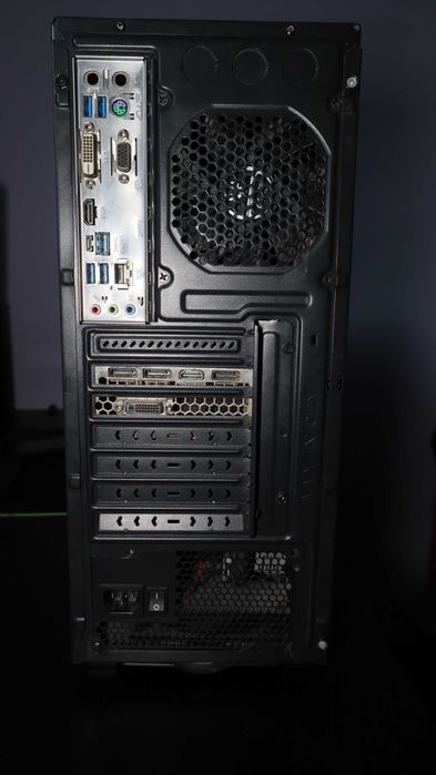 Komputer do gier i pracy | GTX 1060 6GB | 16GB RAM | SSD + HDD