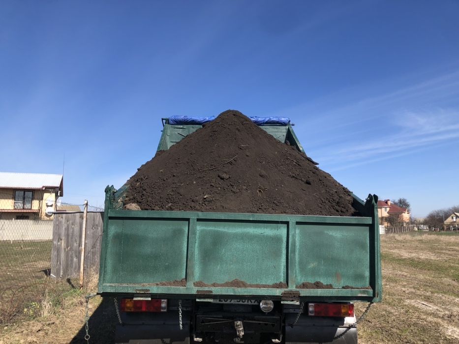 Услуги екскаватора,камаза в Стоянка, Гореничи, Дмитровка