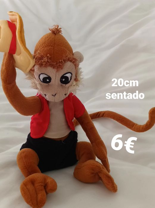 Pluches diversos novos