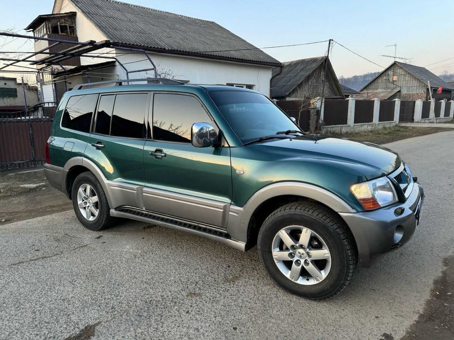 Продам мітсубісі паджеро вагон 3