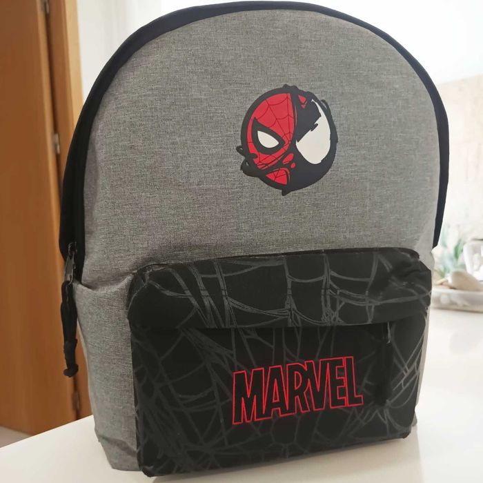 Mochila (pré-escolar) MARVEL