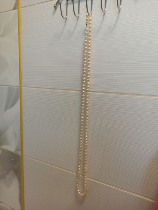 Вінтажні буси на застібці