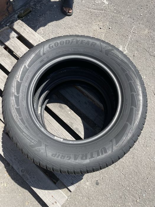 215/65 R16 Goodyear Ultra Grip performance / 2шт./ 2024 рік./ зима