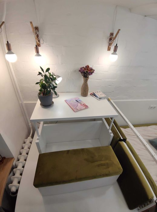 Набір: диван, ліжко, стіл, 4 пуфа, подушки. 9 меблів в одному!