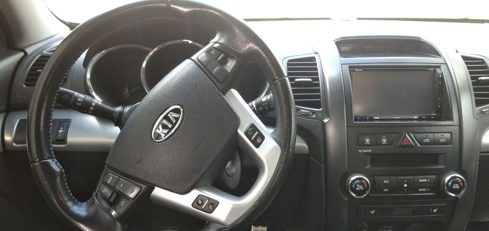 Продам автомобиль.