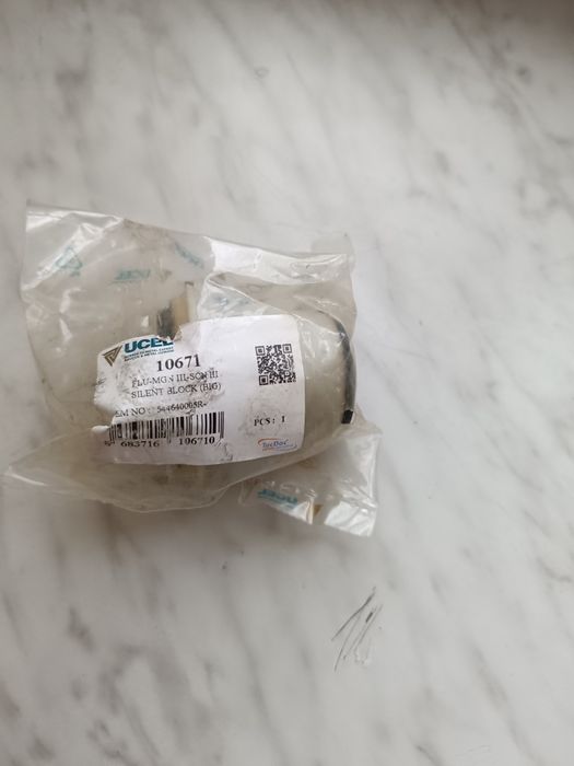 Подушка двигателя Renault Megan