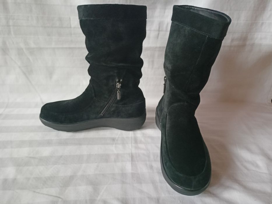 Fitflop roz. 39 / UK 6/ - dł.wkł. 25 cm- skóra- nowe