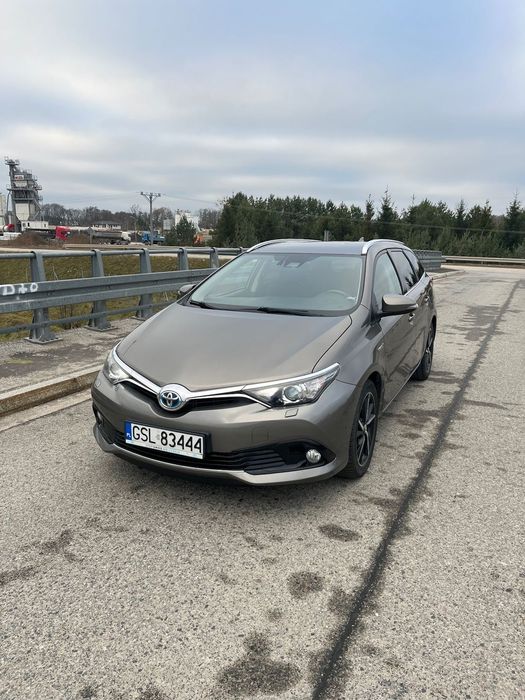 Toyota Auris Toyota Auris kombi przegląd do 02.12.26r. ubezpieczenie do 04.12.26r.