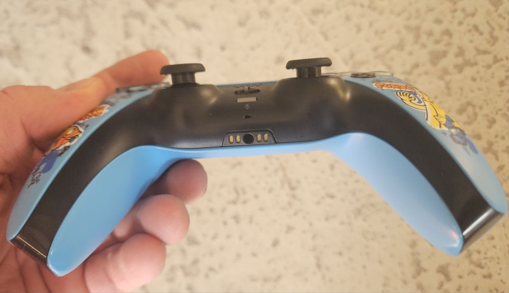 Pad do PS5 z analogami TMR >FORTNITE<