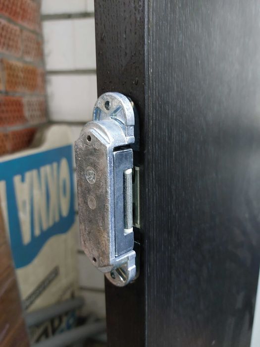 Drewniane skrzydło drzwiowe lewe.