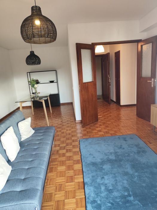Aluga-se apartamento T3 centro de  Viseu