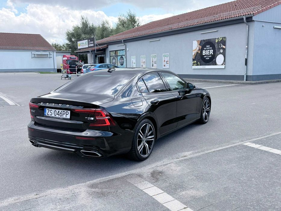 Volvo S60 R-DESIGN POLESTAR 2.0 benzyna 250PS+ HUD+Gwarancja od Volvo do końca roku 2026