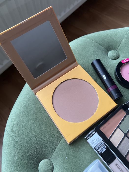 Zestaw kosmetyków nowe