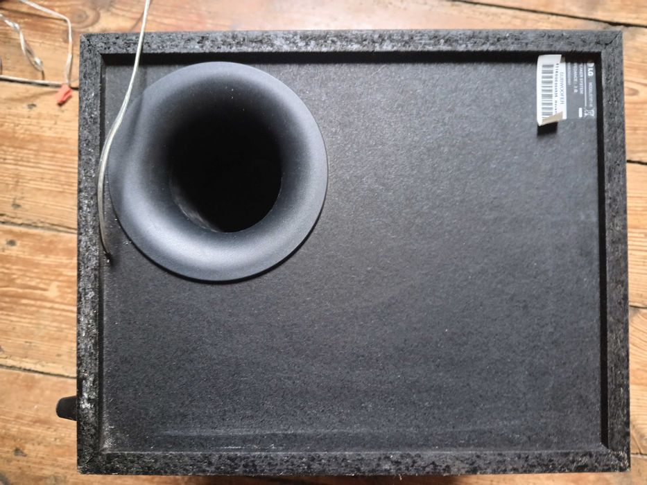 Okazja! subwoofer LG