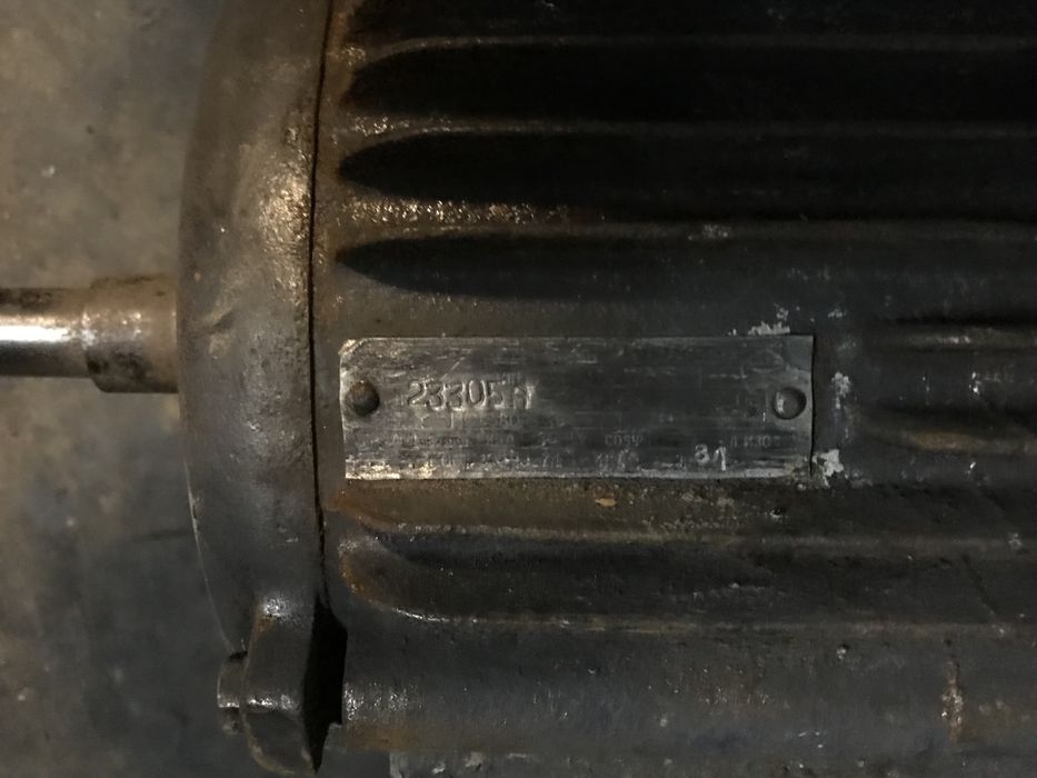 Подам электродвигатель