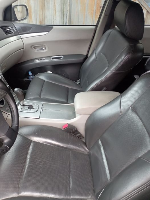 Субару Трибека б9