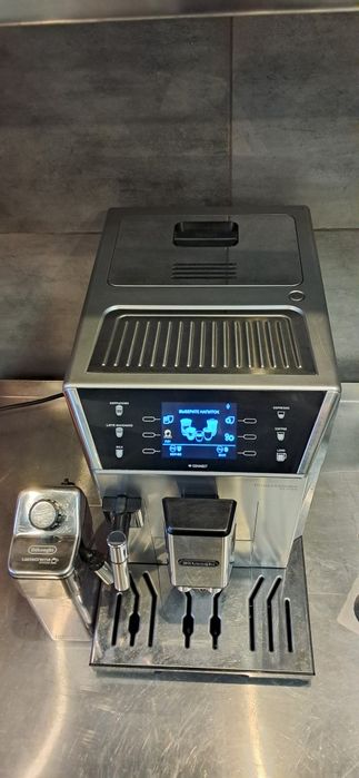 Кофемашина delonghi PrimaDonna class ECAM 550.75.MS