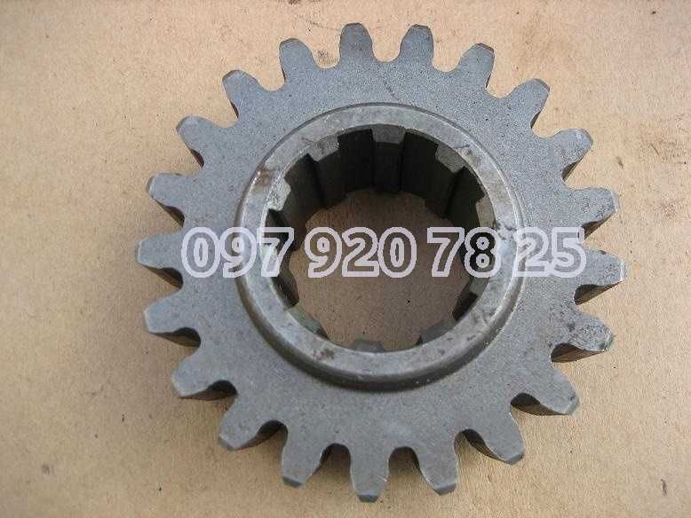 Запчастини  львівських навантажувачів,погрузчиків. Шестерні роздатки.