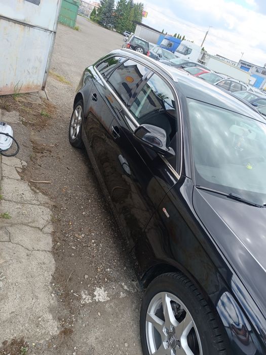 Na sprzedaż audi A4B8