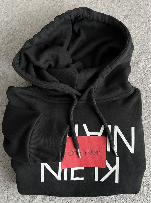 Bluza  męska   CALVIN KLEIN  oryginalna S/M czarna z kapturem