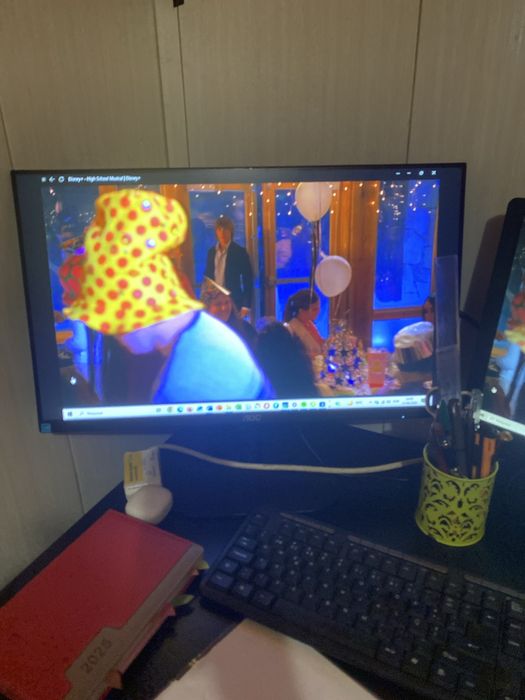 Ecra de pc aoc em bom estado