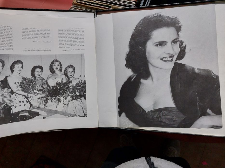Amalia no Cafe Luso 2 discos com livrete