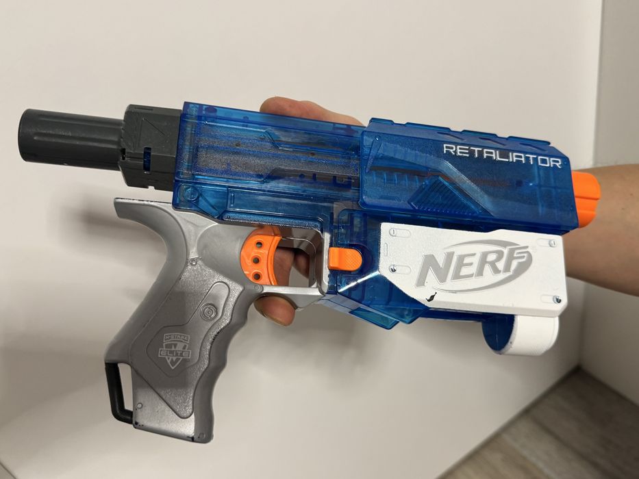 Бластер Nerf N-Strike Elite Retaliator