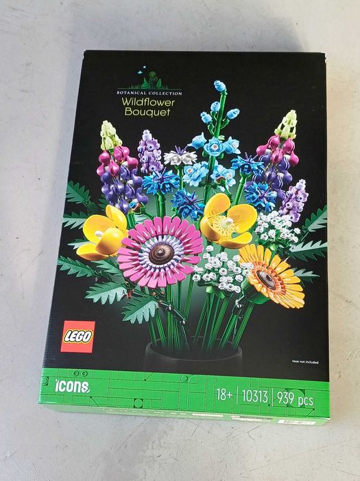 10313 LEGO Buquê de Flores Silvestres - The Botanical Collection