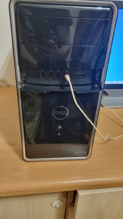 Komputer stacjonarny Dell