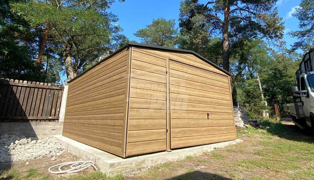 Garaż Blaszany 4x5m Brama uchylna drzwi drewnopodobny dach GP453