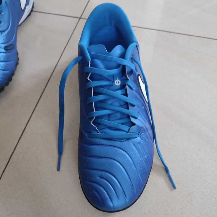 Buty piłkarskie turfy NIKE 42/26,5cm