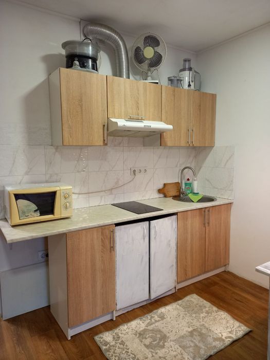 Подобова(погодинна) оренда квартири,парк Покровський,вул.Полтавська 64