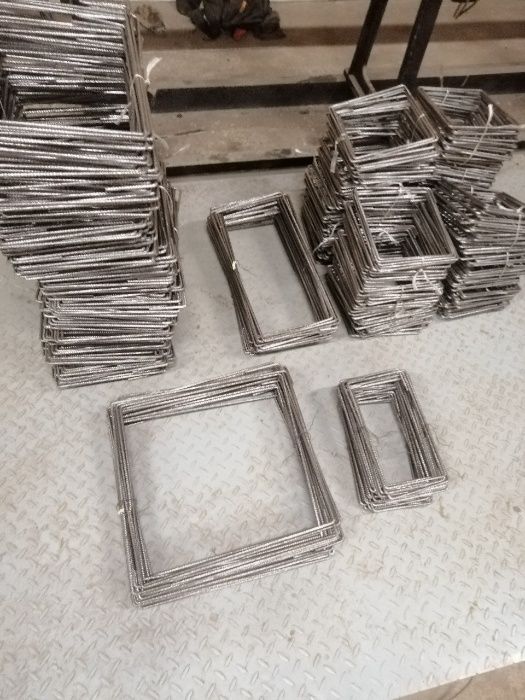 Gotowe zbrojenie Strzemiona Budowlane jarzemka stal gotowe belki