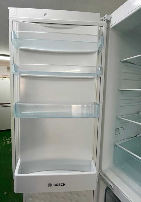 Lodówka Bosch KGV36V00, 343 litry, 185 cm, A+