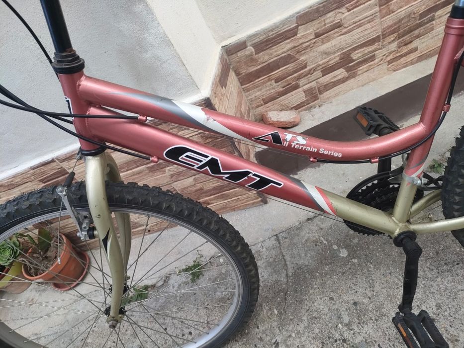 Bicicleta feminina EMT Terrain Series