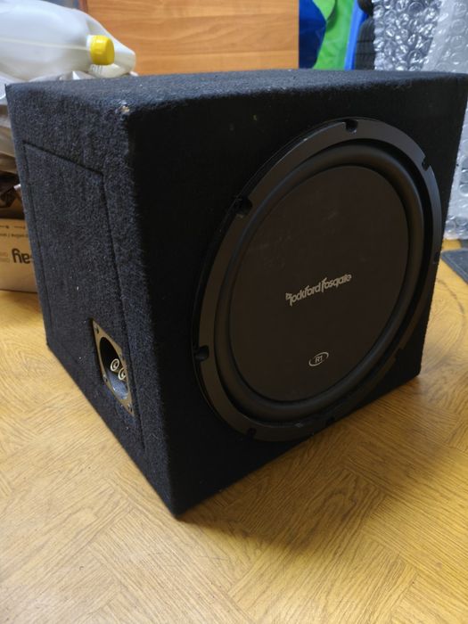 Skrzynia basowa tuba subwoofer Rockford Fosgate R1 12" 30cm