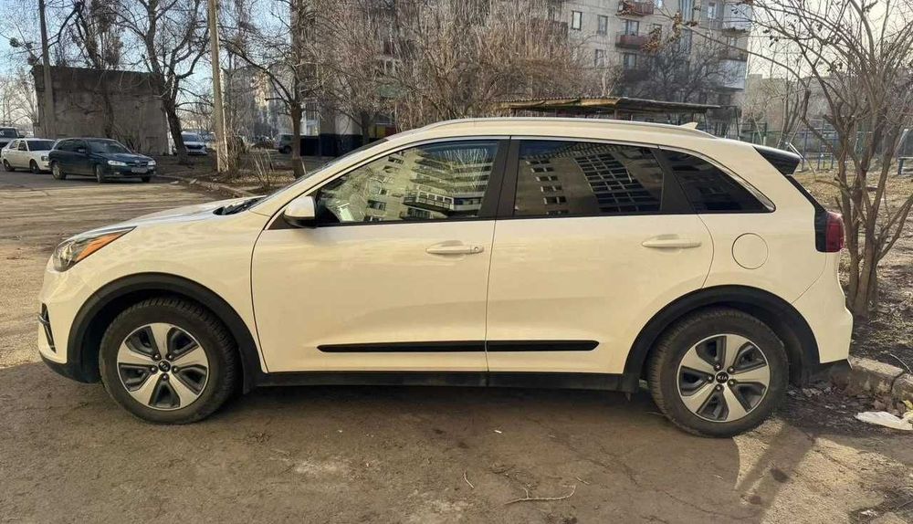 Kia Niro 2020 рік