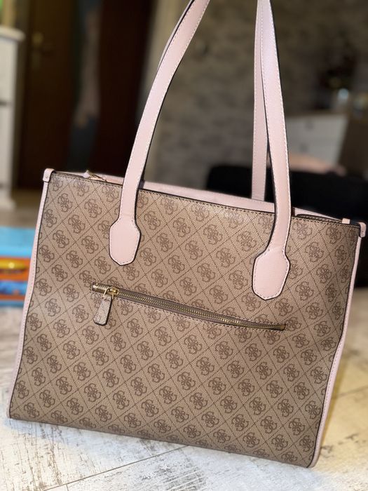 Torebka Guess na ramię