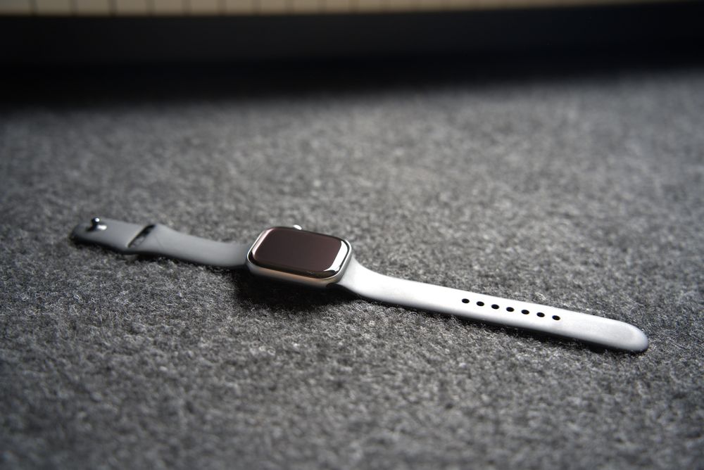 Apple Watch 11, 46mm, Space Gray, Cellular