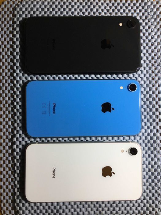 продам или обменяю iphone XR  64/128