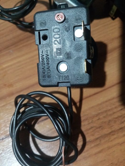 Терморегулятор термостат