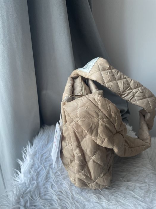 Nowa beżowa kurtkowa torebka