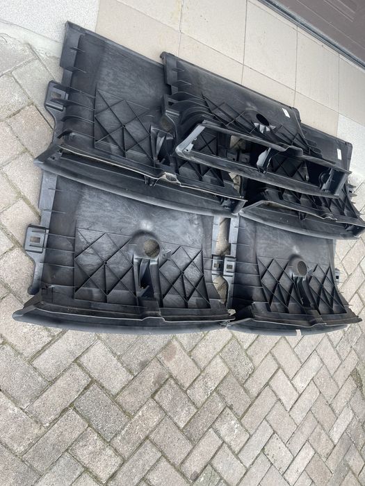 Tesla Model Y люверс оригінал